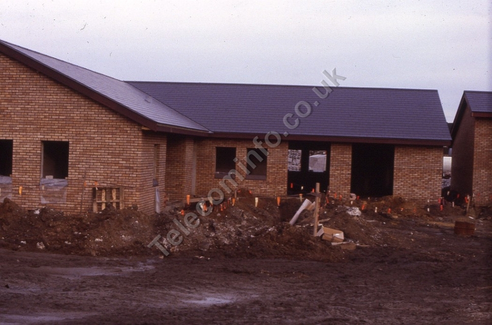 Cambridge Power Box 01